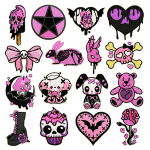 Parches Góticos Bordados Termoadhesivos de Estilo Gótico en Rosa Oscuro para Decoración Personalizada - Product Image 1