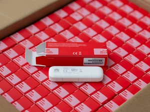 Débloqué 150Mbps LTE USB Dongle wifi E8372 LTE 4G Modem USB avec Antenne Externe Port <span class=keywords><strong>E8372h</strong></span>-<span class=keywords><strong>320</strong></span> pk e3372 - Product Image 3