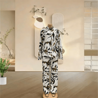 Ensemble deux pièces pour femmes à imprimé abstrait, tissu tissé respirant, costume moderne tendance, tenue décontractée pour tous les jours, tenue sociale, tenue à assortir
