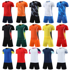 Dimi Sport Custom hoogwaardige polyester voetbalshirts met teamlogo bedrukt voetbaltenue kort ademend snel drogend unisex voetbal - Product Image 6