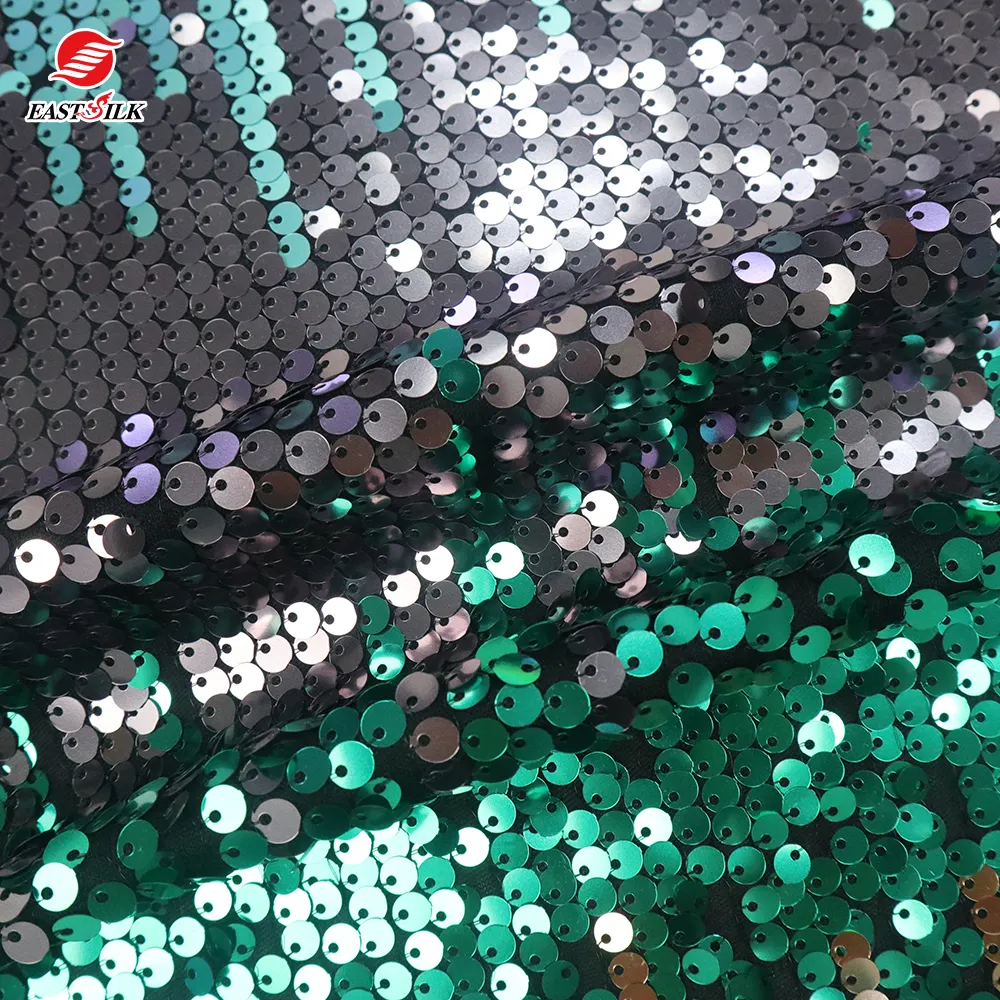 Fabricant de tissu doux en gros Tulle motif sequin 100 polyester tissu de noël pour la fabrication de robe de mariage