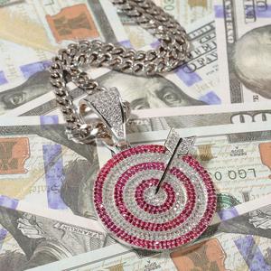 Ciondolo Rotondo a Forma di Bersaglio da Tiro con Dardi, Design Esclusivo, con Zirconi Cubici Bicolore, Charm Chunky, Gioiello <span class=keywords><strong>Iniziale</strong></span> per Uomo - Product Image 5