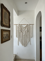 Décoration murale tissée à la main en usine pour la maison et l'hôtel, grand article en macramé, couleur blanche