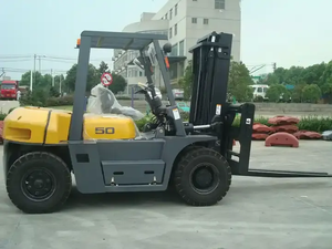 אוורליפט 5 טון מלגזה דיזל בסגנון TCM 3m-6.5m הרמה חופשית מנוע יבוא מותג HELI <span class=keywords><strong>TEU</strong></span> מלגזה סין - Product Image 6