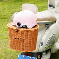 Panier arrière minimaliste en rotin PP pour trottinettes électriques avec couvercle, anti-poussière, avec barre en acier renforcée, rangement pour siège arrière