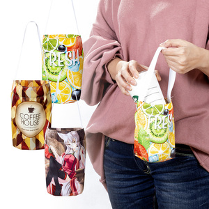 Porte-gobelet personnalisé en RPET imperméable, pour une seule tasse, 15,5x15x8cm |   Sachets de thé à bulles certifiés GRS pour les offres promotionnelles des cafés - Product Image 1