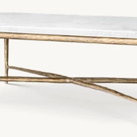 Table basse rectangulaire de luxe moderne avec plateau en marbre et design en métal massif forgé pour le salon, meuble décoratif