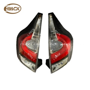 ไฟท้าย I-PACK สำหรับรถยนต์ Prius C ปี 2018 Aqua รุ่น 81551-52E90 81561-52E90 ขายดีในจอร์เจีย อาเซอร์ไบจาน และจอร์แดน - Product Image 5