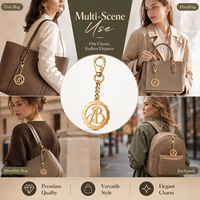Porte-clés en métal monogramme bicolore or et argent de créateur avec chaîne à pendentif festonné et fermoir, porte-clés en métal personnalisé
