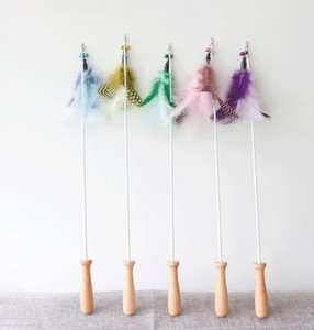 Jouet pour chat rétractable, moulin à plumes interactif, 16 cm, jouet avec cloche, vente en gros - Product Image 1