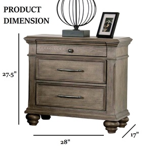 Comodino con Cassetti in Finitura Quercia Invecchiata, Arredamento per Camera da Letto in Stile Transizionale - Product Image 3