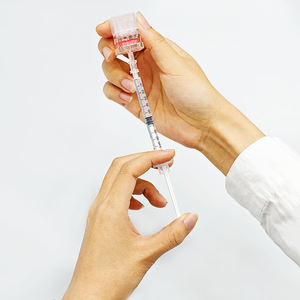 使い捨て可能糖尿病U-100注射器0.5ml <span class=keywords><strong>1ml</strong></span>オレンジトップ無菌安全注射器 - Product Image 3