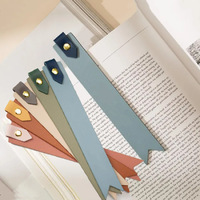 Marque-page en cuir aux couleurs contrastées, marque-pages mignons pour la lecture quotidienne et les cadeaux, cadeaux personnalisés pour les amateurs de livres