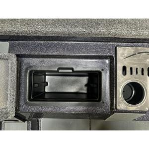 Barco F205 2026 en Nuevas Condiciones, Casco de Aluminio con Material FRP, Ajustable de 8.1 a 12 m - Product Image 2