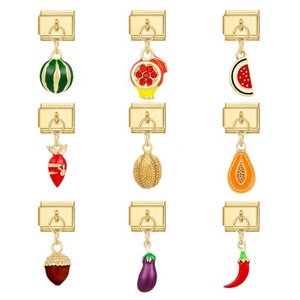 Pulseras de Moda Creativas Italianas Hechas a Mano con Accesorios Inspirados en Frutas y Verduras - Product Image 5