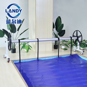 รอกคลุมสระว่ายน้ำ Landy Pool Cover Roller W40T อลูมิเนียมอัลลอยด์ ปรับความยาวได้ สะดวกสบาย - Product Image 1