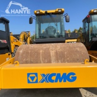مدحلة طرق اهتزازية أحادية الأسطوانة مستعملة من XCMG طراز XS123J بوزن 12 طن وعرض ضغط 2130 مم ومحرك أصلي بقوة 93 كيلوواط لإنشاء الطرق