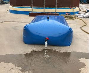 Camion à vessie d'<span class=keywords><strong>eau</strong></span> Réservoir de collecte d'<span class=keywords><strong>eau</strong></span> de pluie flexible/réservoir à vessie liquide/réservoir d'<span class=keywords><strong>eau</strong></span> rectangulaire en plastique carré pliable - Product Image 3