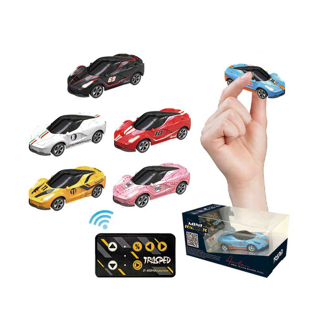 Mini Alloy Remote Control Racing Car 2.4Ghz Adjustable Speed USB-C Rechargeable 1:64 Scale RC Ferrai Metal Cars
