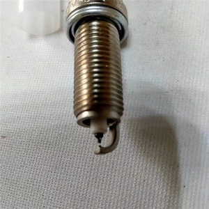 Bujías de iridio al por mayor de fábrica 4711 <span class=keywords><strong>Ixeh20tt</strong></span> 1xeh20tt <span class=keywords><strong>IXEH20TT</strong></span> - Product Image 4