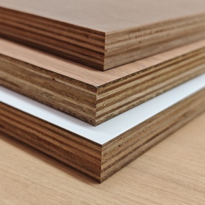 Panneaux de cloison modernes en bois massif d'eucalyptus et contreplaqué, étanches, en bouleau collé E0 sans formaldéhyde, pour hôtels et salons - Product Image 1