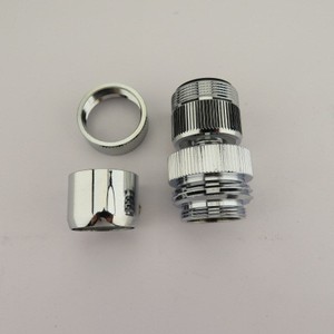 Adaptador de Grifo de Fregadero a Manguera de Jardín con Rosca Interna de 55/64 Pulgadas y Rotación de 360 Grados, Conector Rápido para Agua de Jardín - Product Image 1