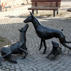 Estatua de Doberman <span class=keywords><strong>Pinscher</strong></span> de <span class=keywords><strong>Tamaño</strong></span> Real, Diseño Personalizado, de Latón Fundido, Decoración de Jardín Exterior, Artesanía de Metal en Bronce Negro Antiguo - Product Image 4