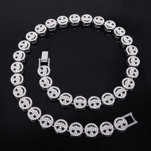 Collar <span class=keywords><strong>de</strong></span> Cadena <span class=keywords><strong>de</strong></span> Bambú para Hombre, Estilo Europeo Americano, con Cara Sonriente y Pedrería, <span class=keywords><strong>de</strong></span> Alta Gama, con un Toque Moderno y Personalizado, Superventas - Product Image 2