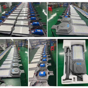 300W智能户外太阳能路灯ETD-900带遥控和运动传感器的一合一发光二极管灯 - Product Image 6