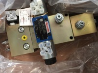 Presse plieuse avec contrôleur E300, système de contrôle CNC estun E300p