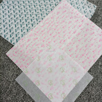 Carton offset personnalisé blanc rose pour vêtements Papier de soie de haute qualité pour l'emballage et l'impression de cadeaux