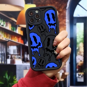 Nouvelle Coque de Téléphone Populaire au Design Visage de Fantôme Bleu pour iPhone 15 17 Pro Max 14 13 12 – Coque Personnalisée Antichoc Effet Bonbon - Product Image 1