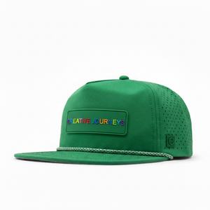 Gorras de PVC con Logotipo Personalizado, 5 Paneles, Verdes, de Secado Rápido, Deportivas, Sin Estructura, Impermeables, con Orificios Cortados con Láser, Cierre a Presión - Product Image 1