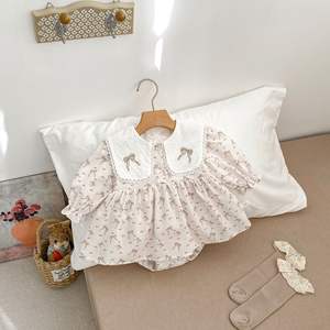 Combinaison Salopette Bébé Fille Style INS 2026 en Coton Brodé Nœud Papillon à Revers pour Printemps – Adorable Combinaison Princesse - Product Image 2