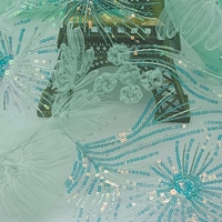 Tissu en maille florale 3D en polyester 100 % avec broderie de sequins scintillants, vente en gros d'usine