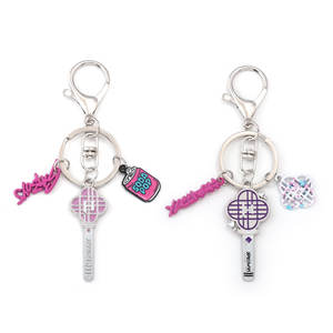 พวงกุญแจโลหะอนิเมะเกาหลียอดฮิต ลายฮันเตอร์เกิร์ล โซดาป๊อป  ขายส่งเครื่องประดับ - Product Image 1