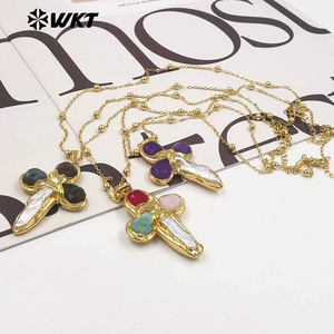 WT-JN284 Splendida ed Elegante Collana con Pendente a Croce di 18 Pollici, Realizzata a Mano con Gemme Naturali e Perle d'Acqua Dolce - Product Image 5