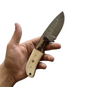 Couteaux Rajput à lame fixe en acier Damas, manche en bois Pakka bleu, garantie de 3 ans - Personnalisable pour la chasse - Product Image 1
