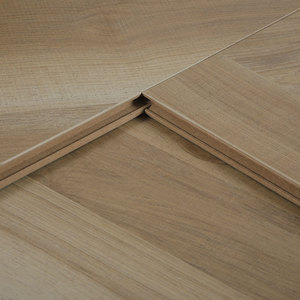 Suelo Laminado <span class=keywords><strong>de</strong></span> Roble Impermeable <span class=keywords><strong>de</strong></span> 8 mm, Clase AC4 32 <span class=keywords><strong>EIR</strong></span>, Duradero y Elegante - Product Image 6