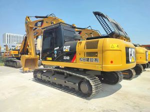 Cat 324D Horas bajas Buen mantenimiento Bajo consumo de combustible Perfecto para la construcción - Product Image 5