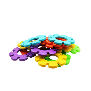 Copos de nieve grandes para niños que insertan bloques de construcción gruesos insertos de montaje de jardín de infantes para niños y niñas - Product Image 4