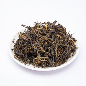 Tè Nero Biologico di Alta Qualità, Aroma dello Yunnan, Essiccato al Sole, Prezzo Conveniente, Prodotto in Cina - Product Image 4