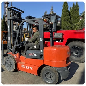 Chariot élévateur Heli FD35 d'occasion 3,5 tonnes avec déplacement latéral et triple mât pour entrepôt FD35 en stock - Product Image 1