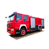 Camion de lutte contre l'incendie à mousse et eau HOWO TX 350HP 4x2, véhicule de sauvetage d'urgence, camion de pompiers HOWO 4x2, camion de pompiers à essieu simple