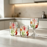 Verres à boire en verre sans plomb, verres à vin créatifs peints à la main, design floral vintage en relief