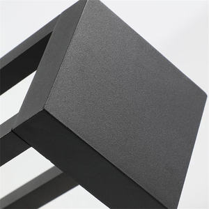 Lampes solaires de jardin à LED étanches en aluminium IP65 Nouvel éclairage paysager extérieur Alimentation par batterie Panneau solaire Lampe solaire pour pelouse - Product Image 3