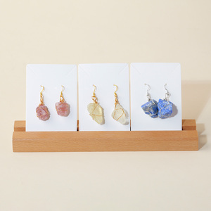 Pendientes Colgantes de Cristal Natural en Bruto con Alambre Dorado para Mujer, Venta al por Mayor - Product Image 6