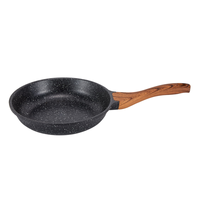 Poêle à frire de cuisson antiadhésive en céramique d'aluminium moulé sous pression de haute qualité Oem avec fond à induction