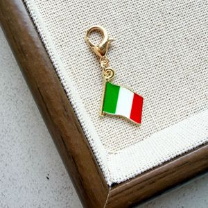 Pendentif en tungstène motif drapeau national, motif goutte d'huile, motif petits éventails, boucle de fermeture éclair pour sac, approvisionnement transfrontalier, vente en gros, célébrations de mariage - Product Image 6