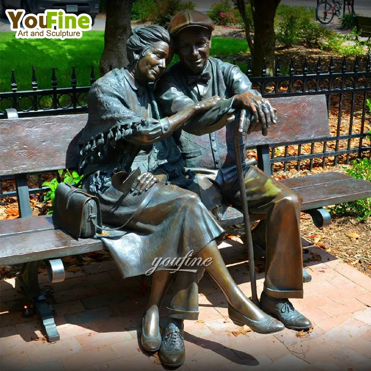 Life Size Outdoor Decor Casting Brass Couple Statue Bronze Sculpture Elderly For Sale